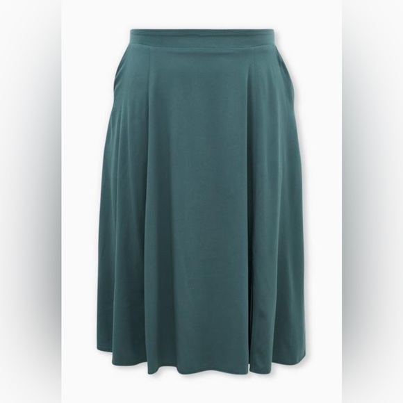 Torrid Sz. 1 (1X/14-16) Pine Green Stretch Challis Slit Midi Skirt - Picture 1 of 3